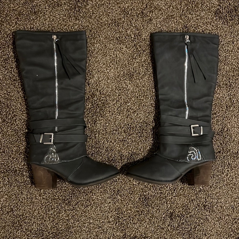 Women boots